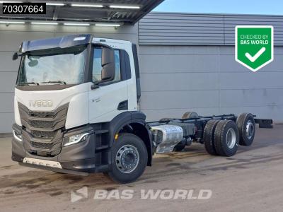 Iveco X-Way 400 6X2 NEW! Chassis Lift+Steering axle ACC Euro 6 in vendita da BAS World B.V.