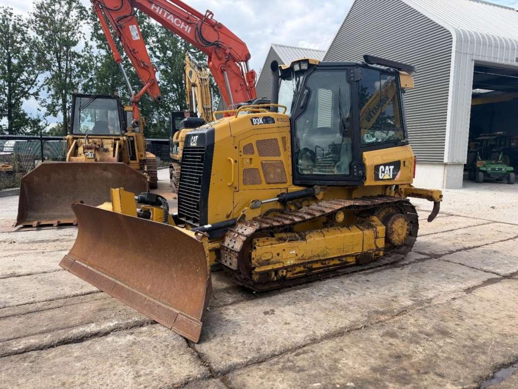 Caterpillar D3K2 XL Ripper Foto 1