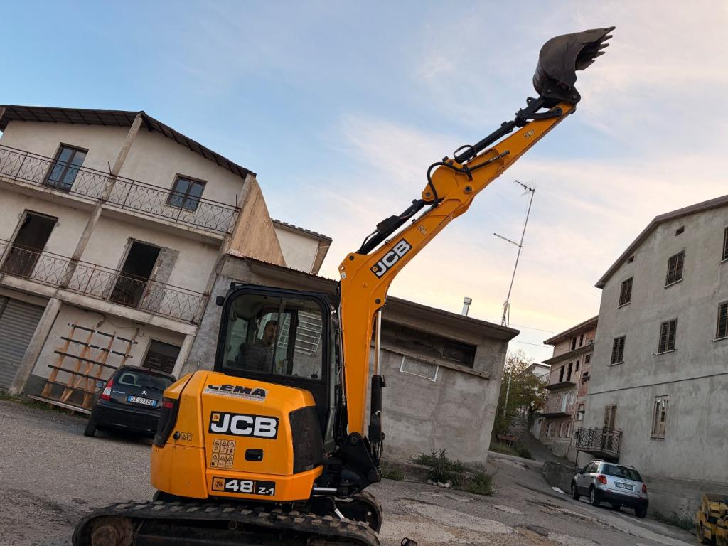 JCB 48 z 1 Foto 3