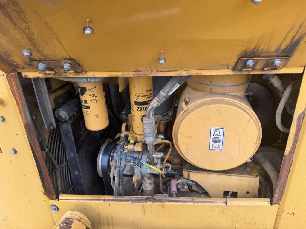 Caterpillar D6N XL Foto 27