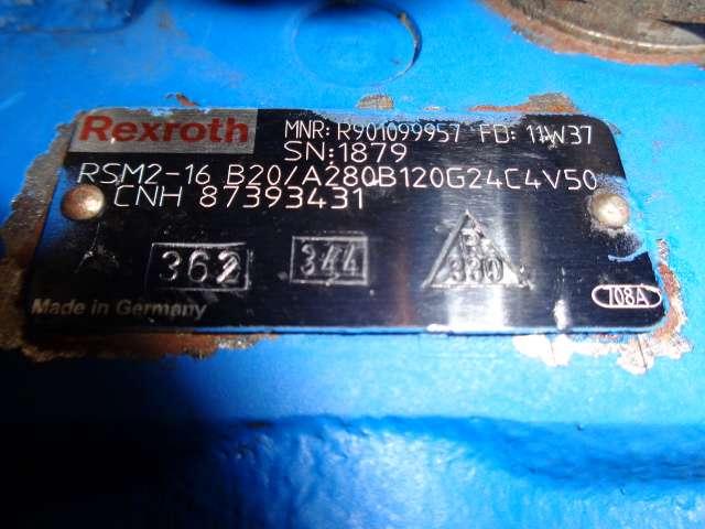 Distributore idraulico per New Holland W 110 B Foto 6