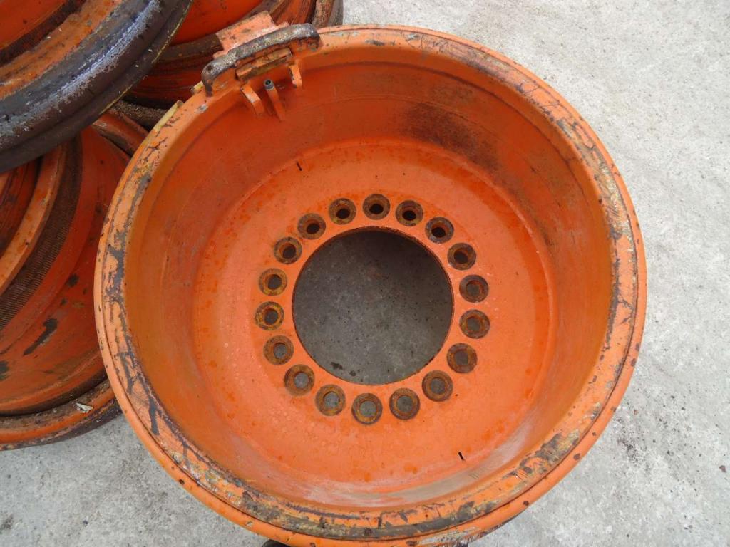 Cerchio per Fiat Kobelco W190 Foto 3