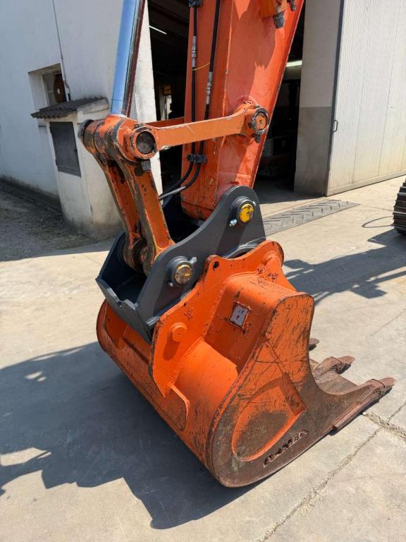 Hitachi zx 160 triplice Foto 3
