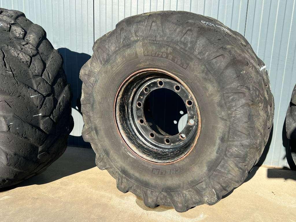 Pneumatico per Michelin 445/70R19.5 incl. rim Foto 3