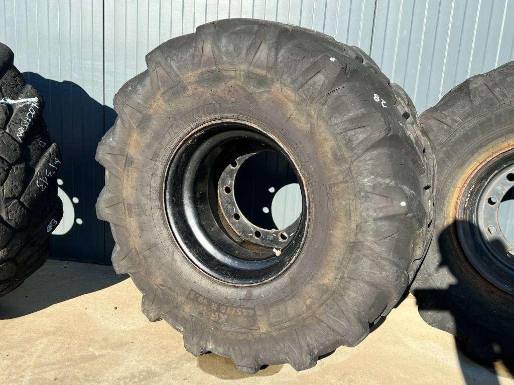 Pneumatico per Michelin 445/70R19.5 incl. rim Foto 4