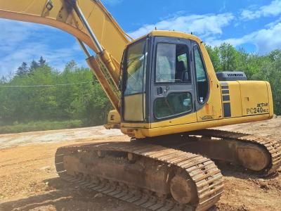 Komatsu PC240NLC-6K in vendita da Omeco Spa