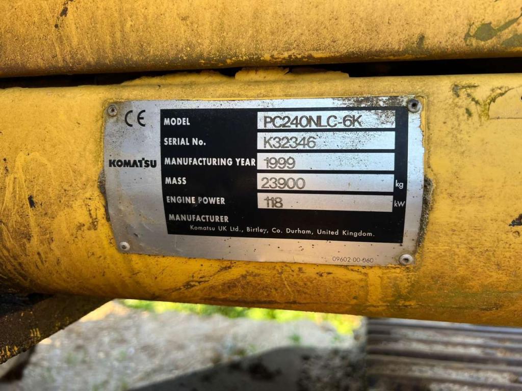 Komatsu PC240NLC-6K Foto 13