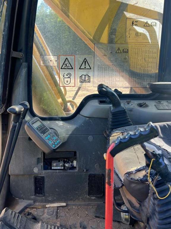 Komatsu PC240NLC-6K Foto 5