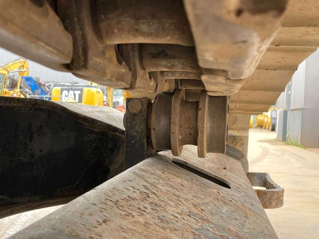 Caterpillar 330FLN Foto 19