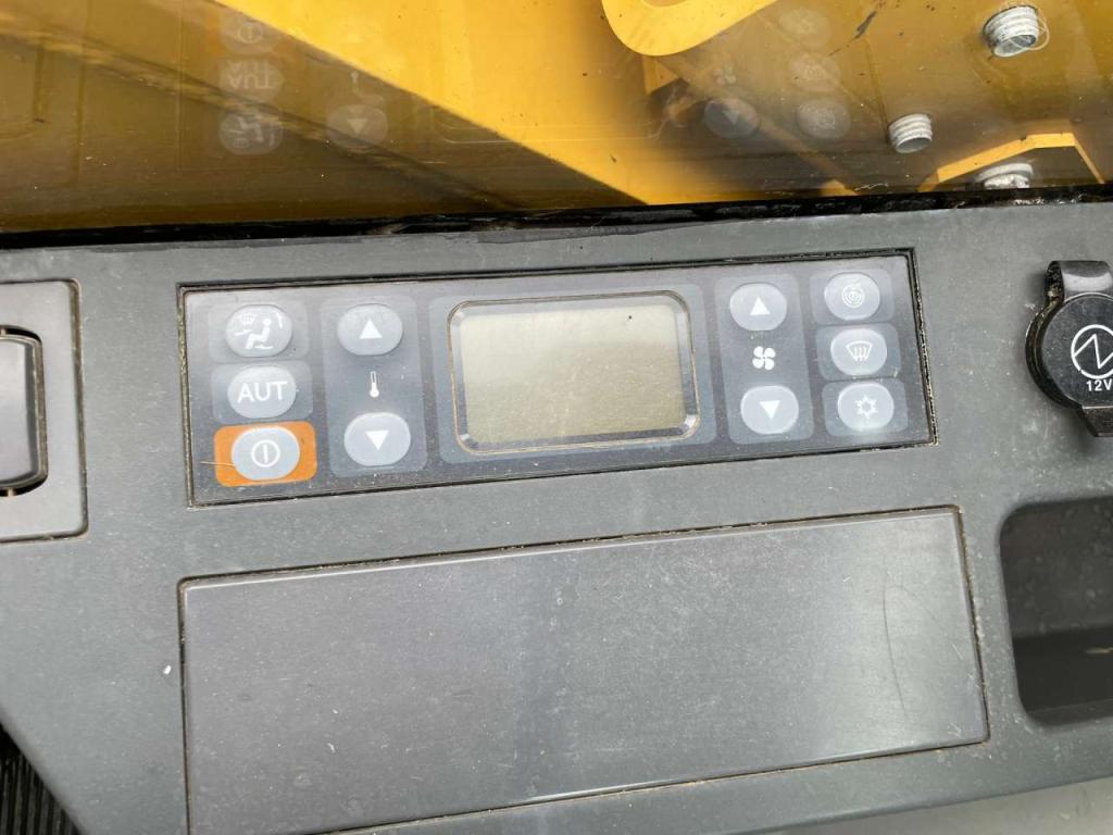 Caterpillar 330FLN Foto 25