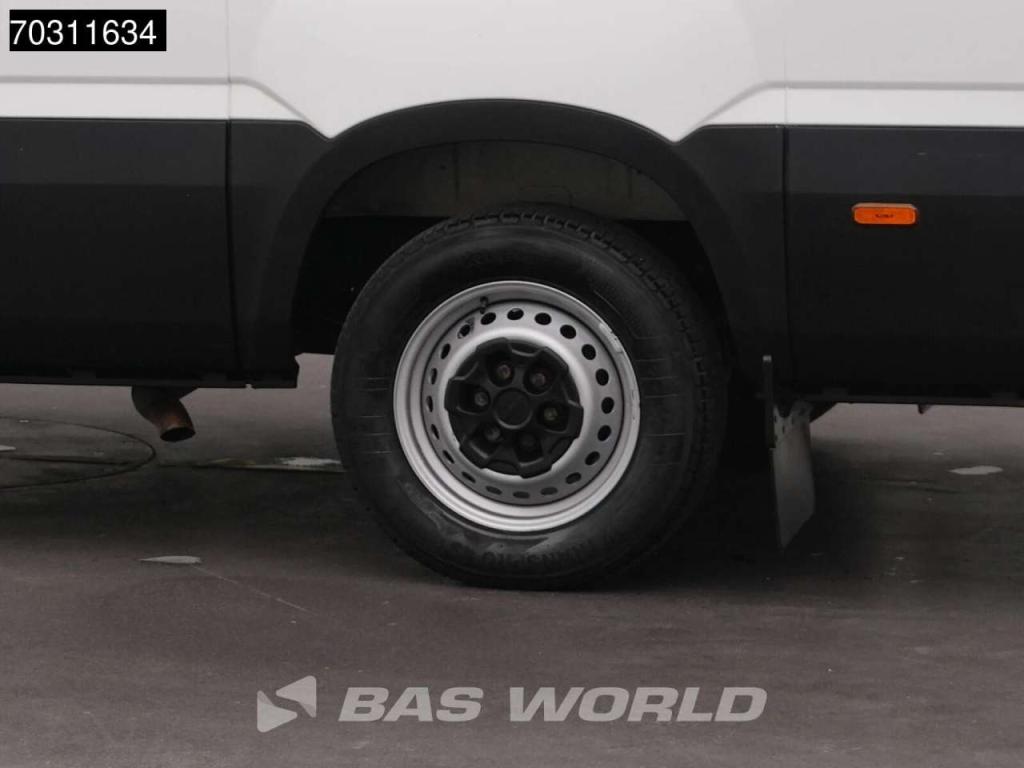 Iveco Daily 35S16 Automaat L3H2 3,5t Trekgewicht Airco Camera Parkeersensoren Euro6 L3 Airco Foto 23