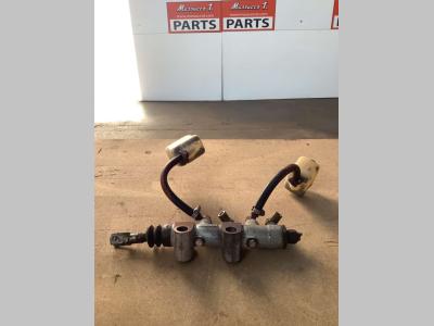 Pompa freno per Silla 800 in vendita da Massucco T. Srl Area Ricambi