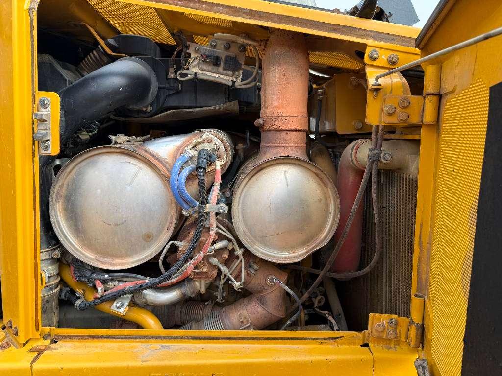 Caterpillar D6T LGP - German Machine / Ripper Valve Foto 25