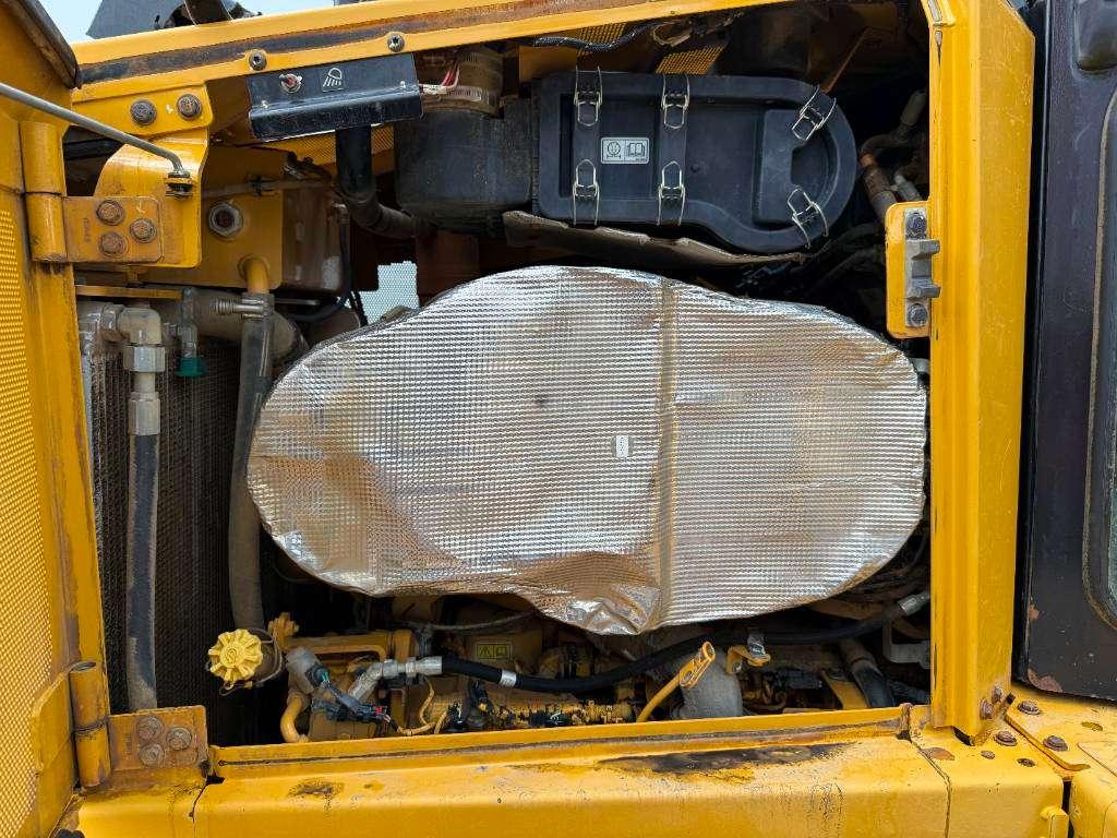 Caterpillar D6T LGP - German Machine / Ripper Valve Foto 26