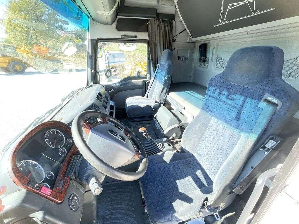 Man 18 480 FT Foto 6