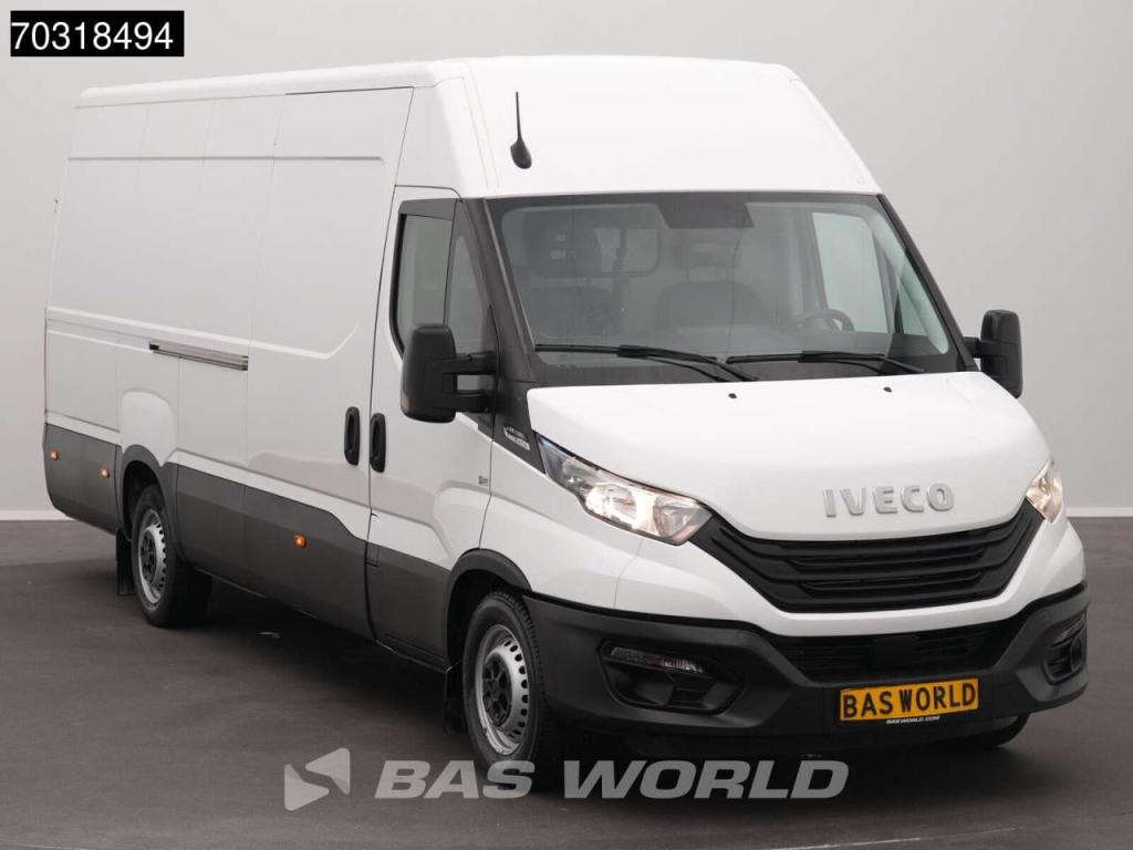 Iveco Daily 35S16 Automaat L3H2 160PK 3,5t Trekgewicht Airco Camera Parkeersensoren Euro6 L3 A/C Foto 6