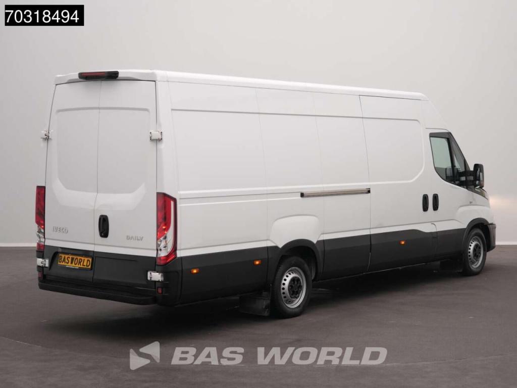 Iveco Daily 35S16 Automaat L3H2 160PK 3,5t Trekgewicht Airco Camera Parkeersensoren Euro6 L3 A/C Foto 7