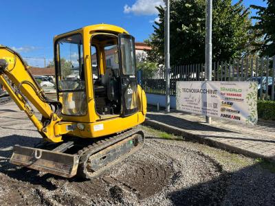 Komatsu PC20R