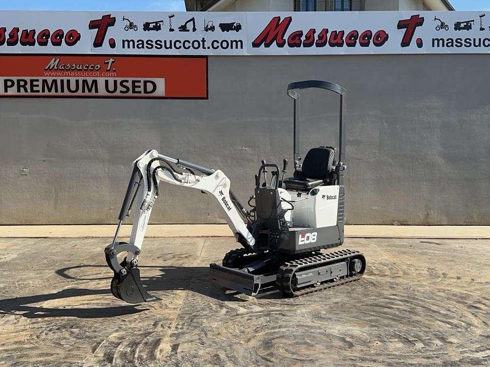 Bobcat E08 Foto 1