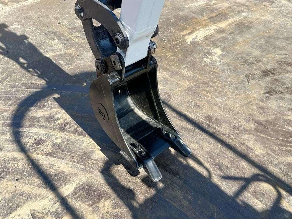 Bobcat E08 Foto 9