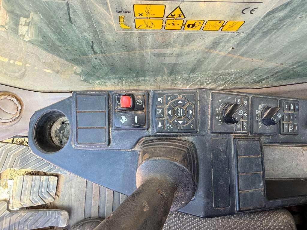 Volvo EC480EL - Top Condition! Rear + Side Camera! Foto 10