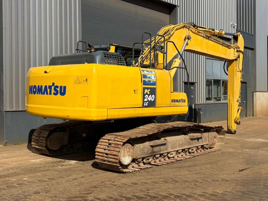 Komatsu PC240 Foto 5