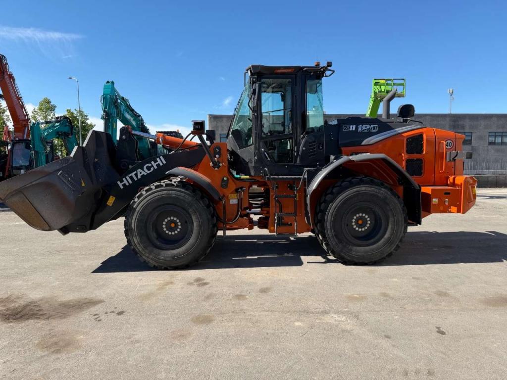 Hitachi zw180-7 Foto 5