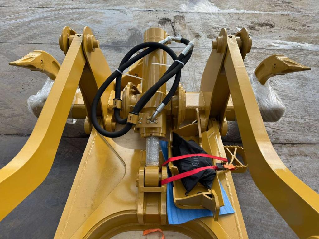 Caterpillar D6 New Gen Ripper with 1 Cylinder Foto 10