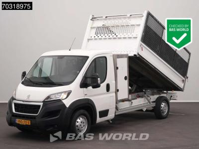 Peugeot Boxer 160PK Kipper met Kist Trekhaak Airco Euro6 Tipper Benne Kieper A/C Towbar in vendita da BAS World B.V.