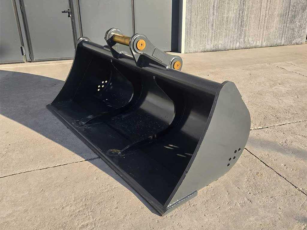 Emme Service F 350 Foto 1