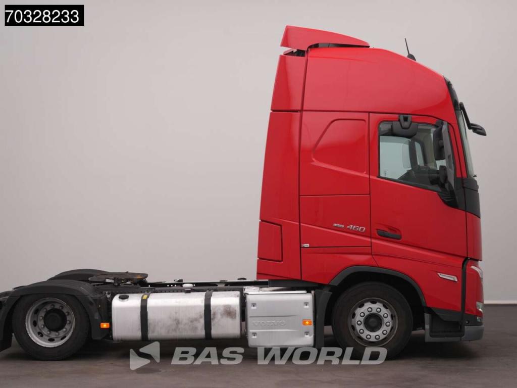 Volvo FH 460 4X2 Mega XL 2x Tanks ACC Navi Foto 11