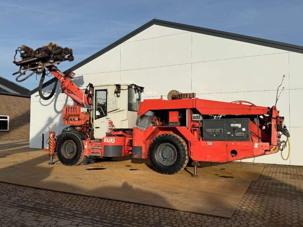 Sandvik DS511-C Roof Bolter 4x4 - Surface Drill Rig Foto 3