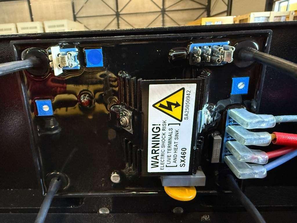 DPX CJ274E - 160 kVA Alternator - DPX-33907 Foto 7