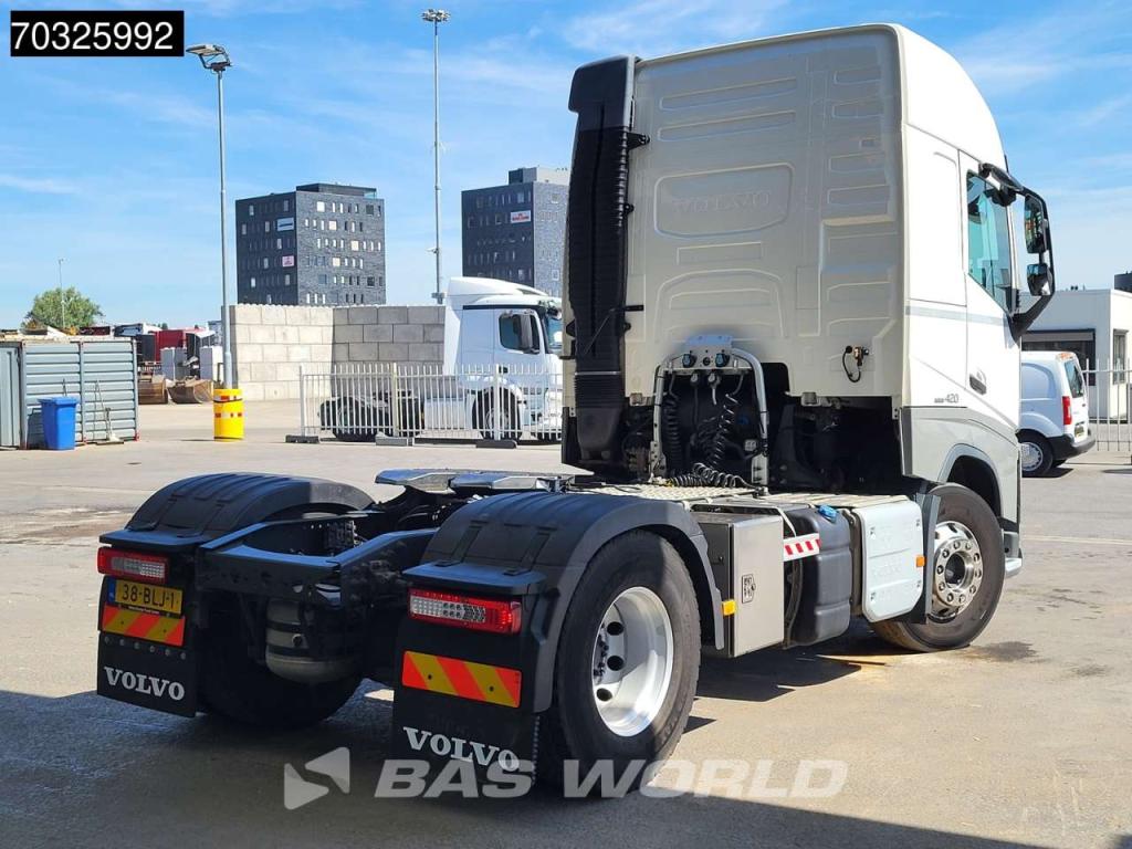 Volvo FH 420 4X2 NL-Truck ADR PTO Alcoa's I-ParkCool Foto 11