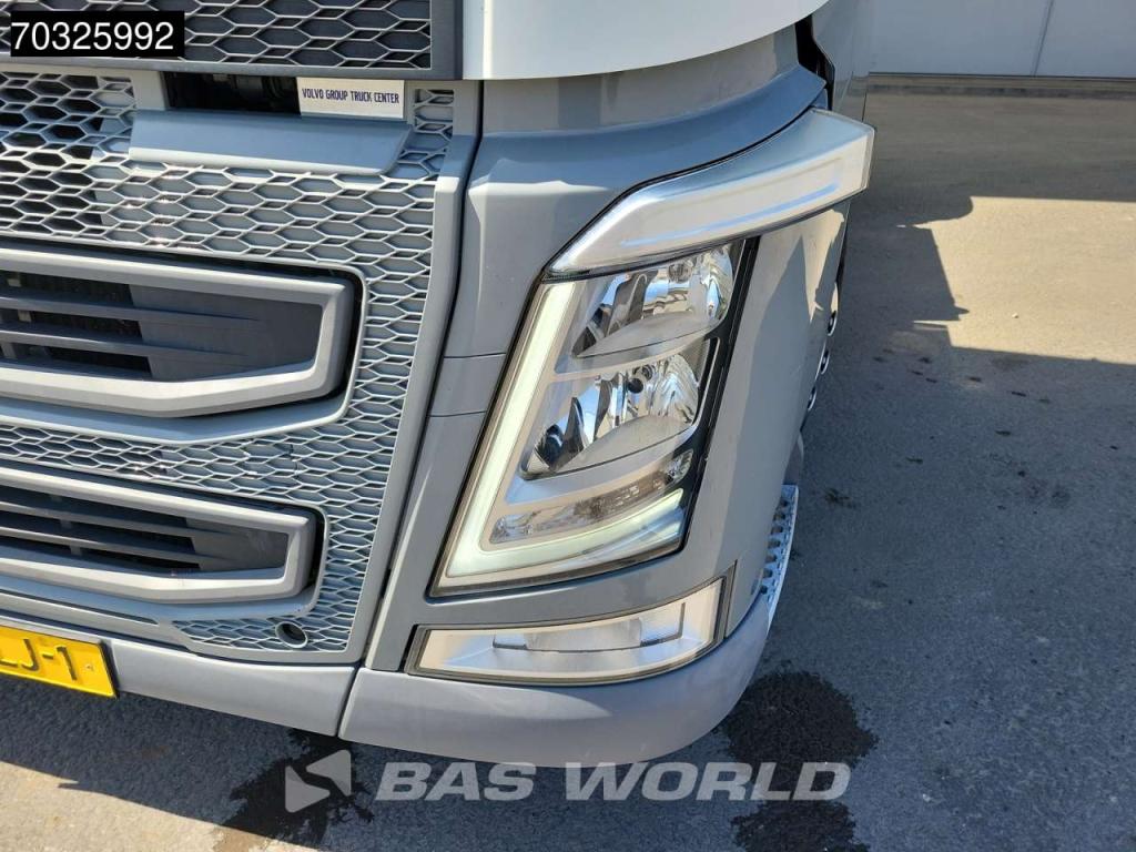 Volvo FH 420 4X2 NL-Truck ADR PTO Alcoa's I-ParkCool Foto 9