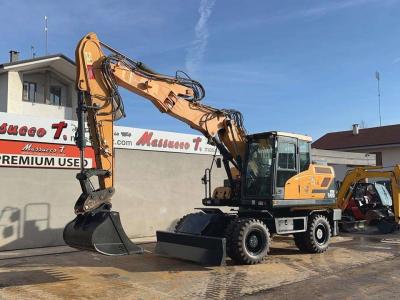 Hyundai HW140 in vendita da Massucco T. Srl
