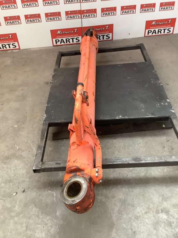 Pistone sollevamento per Hitachi EX235 Foto 3