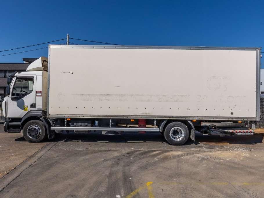 Renault D16 250+DHOLLANDIA 1.5T. Foto 2