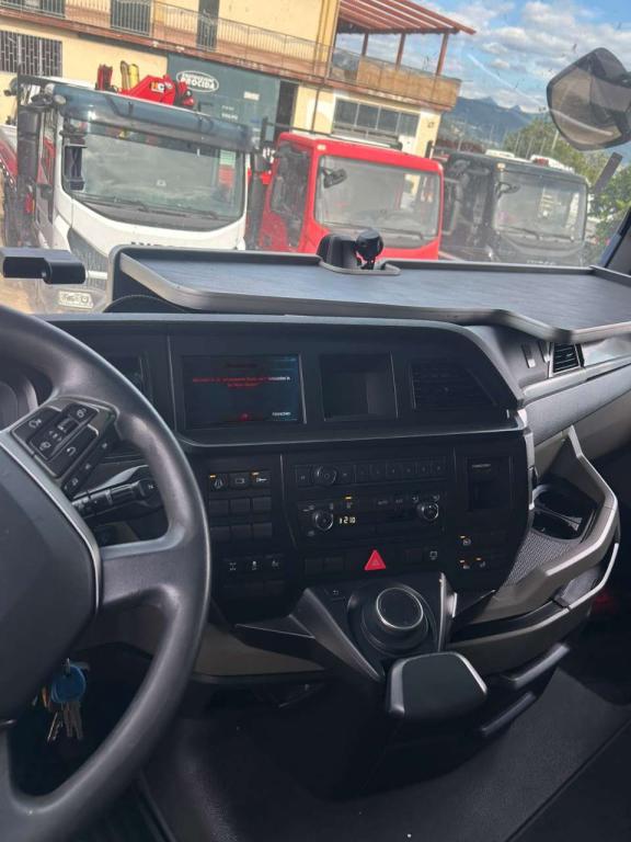 Man TGX 26.470 Foto 25