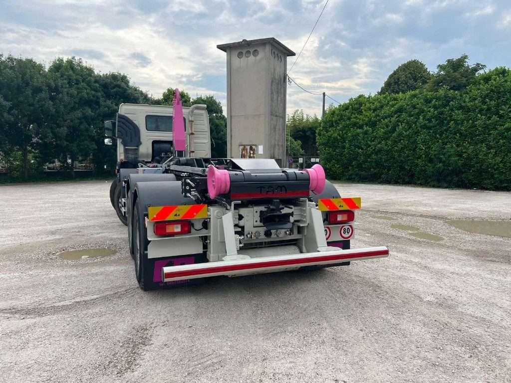 Volvo FM480 SCARRABILE 8X4 Foto 4