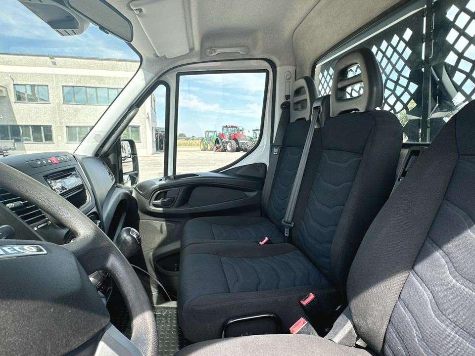Iveco DAILY 60-150 4x2 Foto 15
