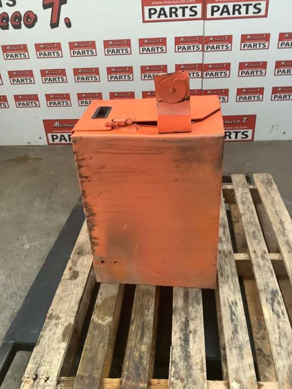Vano batterie per Hitachi ZW220  SERIE 5 Foto 2