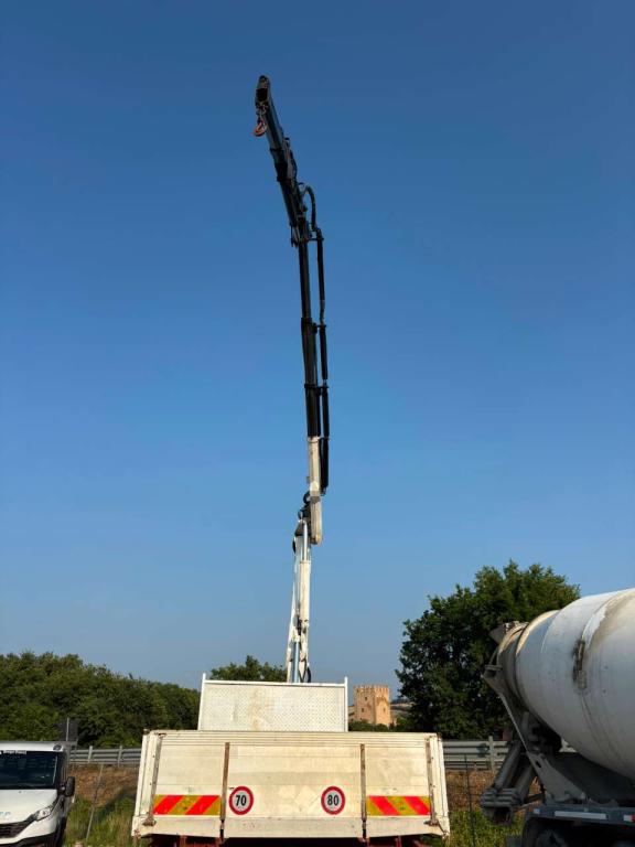 Iveco EUROTECH 190.30 con gru BONFIGLIOLI Foto 18
