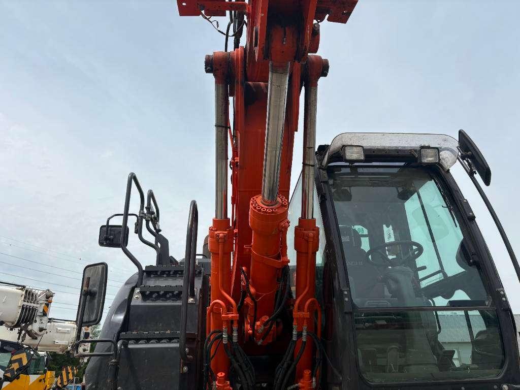 Hitachi ZX140W-6 (3 Pieces available) Foto 17