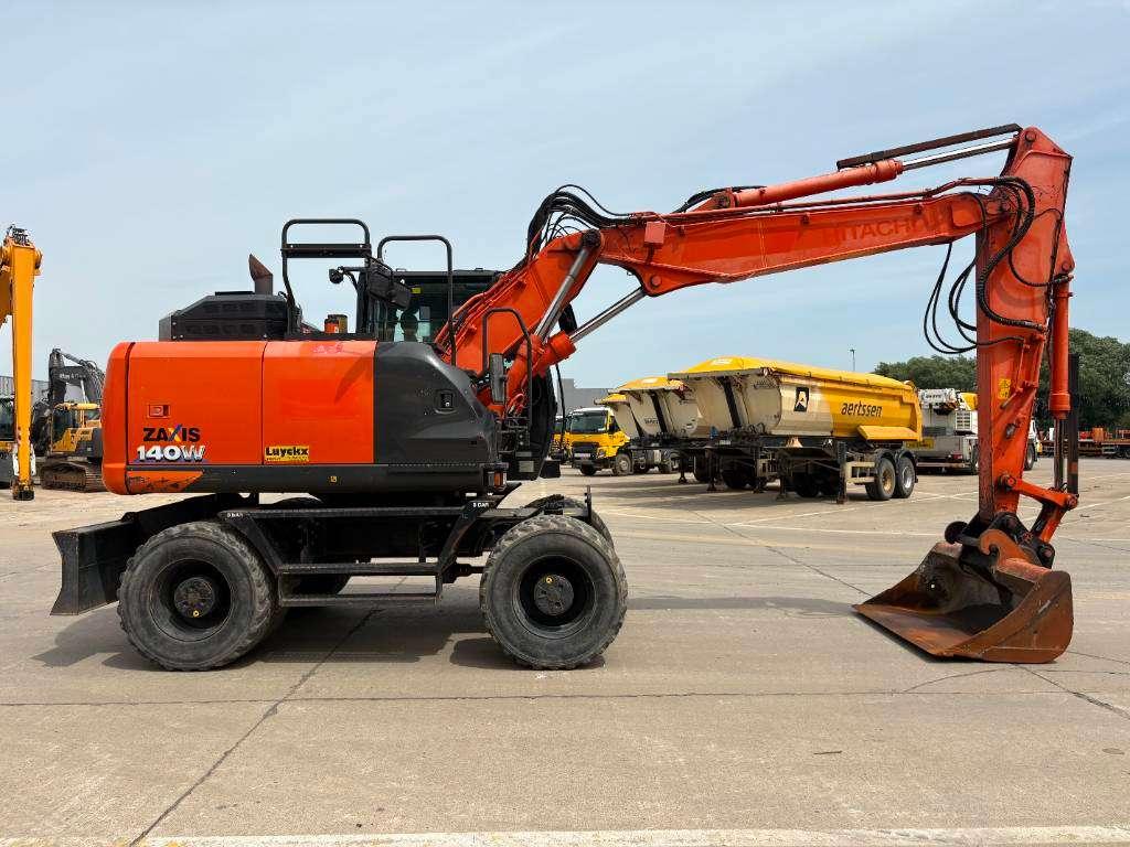 Hitachi ZX140W-6 (3 Pieces available) Foto 4