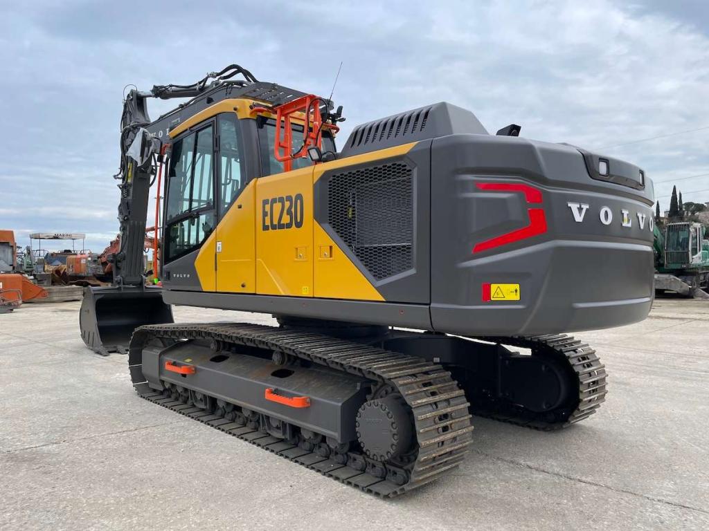 Volvo EC230FNL-5 Foto 2