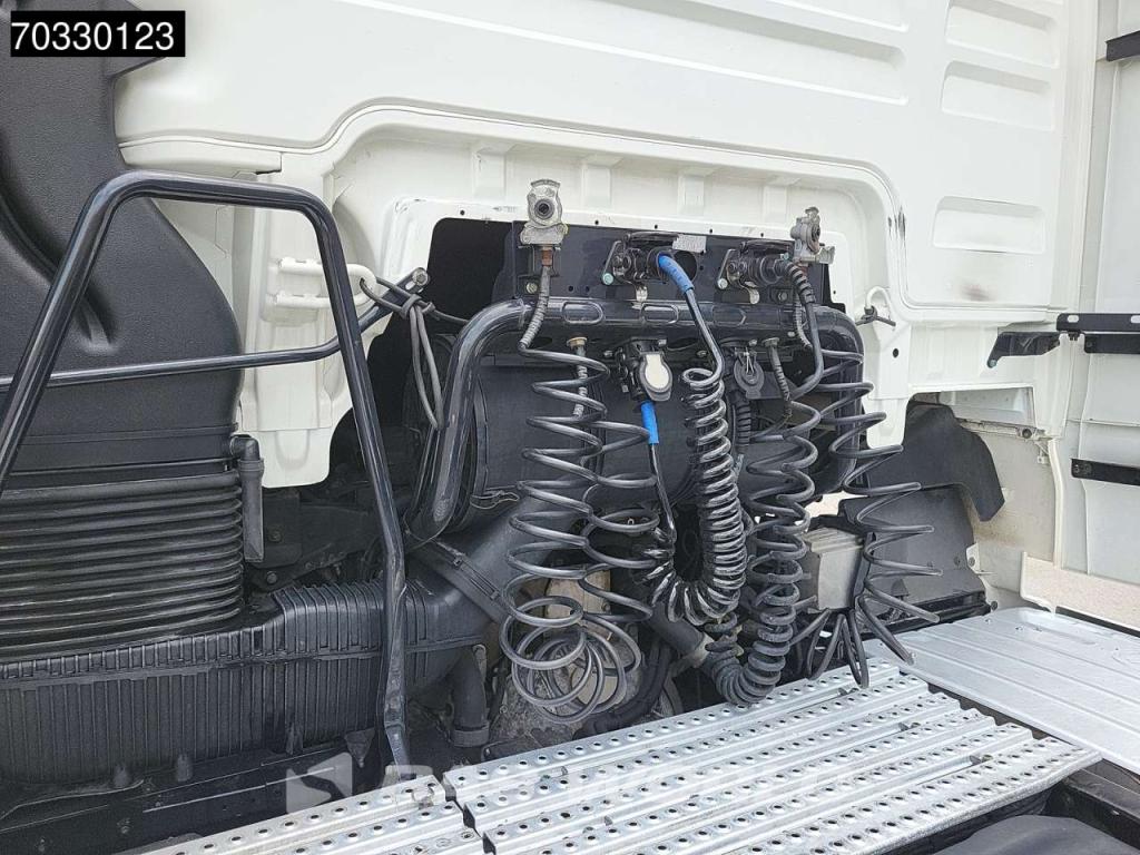 Man TGX 18.500 TGX 4X2 XXL Retarder 2x Tanks ADR Foto 13