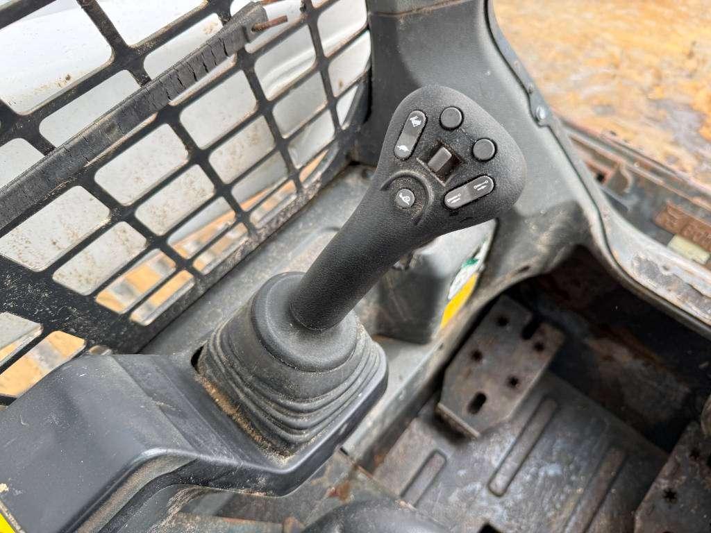 Bobcat T64 - Two-Speed Compact Track Loader Foto 10