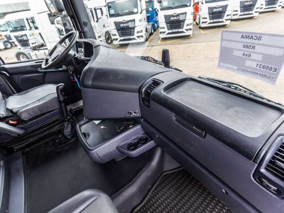 Scania R580-6x4-Intarder-BIG AXLES Foto 21