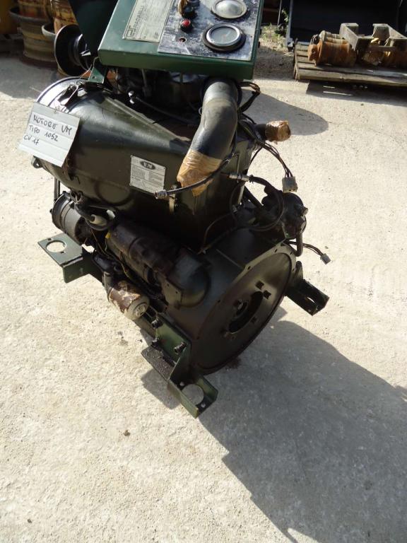Motore a scoppio per VM - TIPO 1052 - CV 17 Foto 3